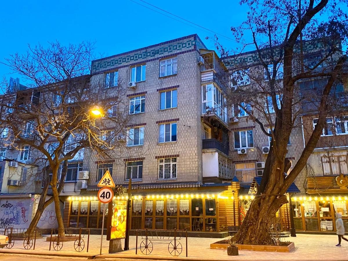 Deribasovskaya Center Apartment أوديسا المظهر الخارجي الصورة